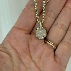 Kendra Scott Oliver Necklace
